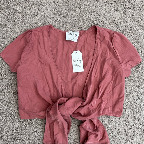 Sadie & Sage Tie-Front Crop Short Sleeve Blouse Shirt Womens S Dusty Rose - Picture 2 of 12